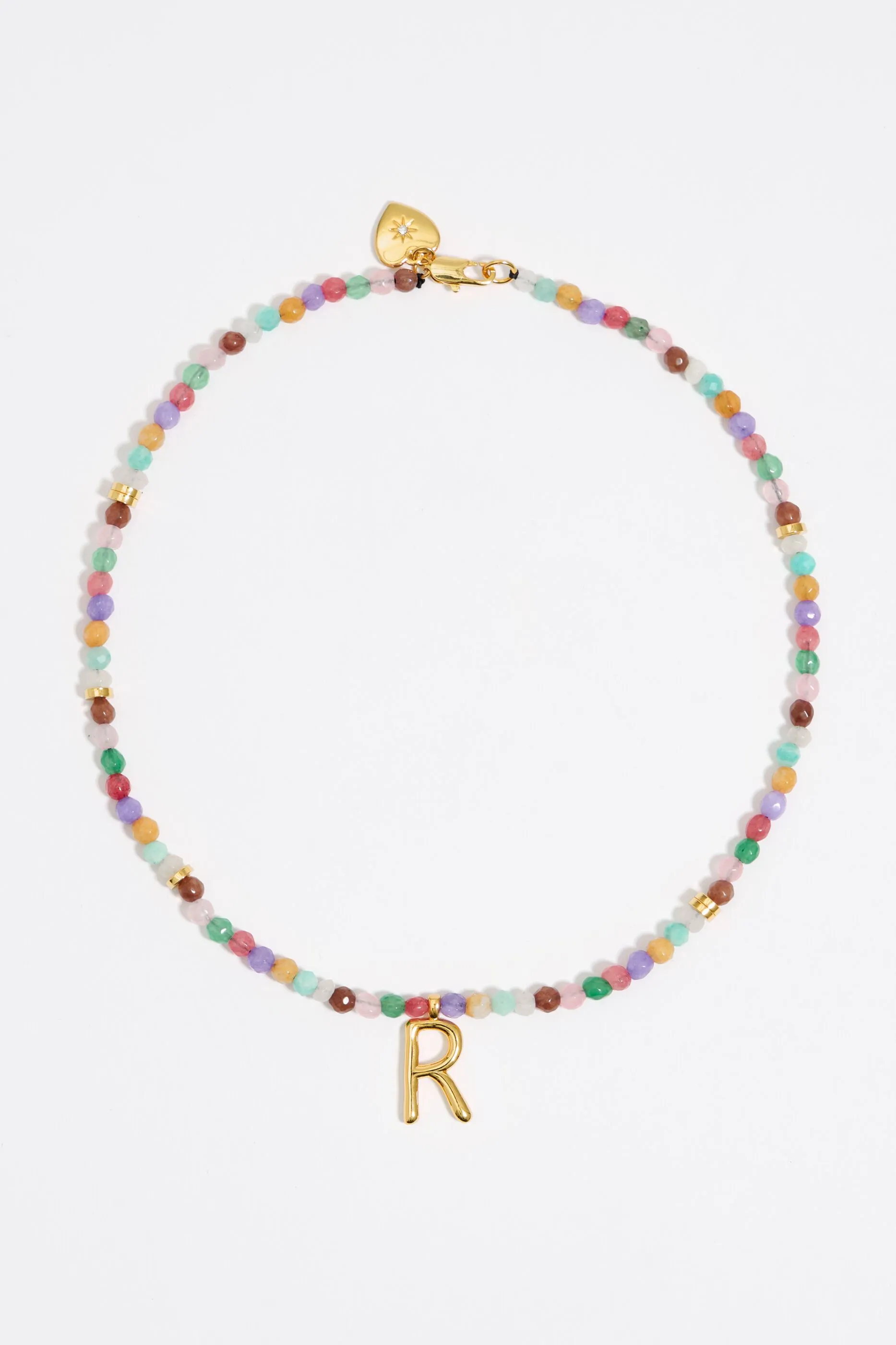 Collar letra R piedras multicolores