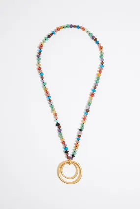 Collar piedras multicolores arandelas dorado mate