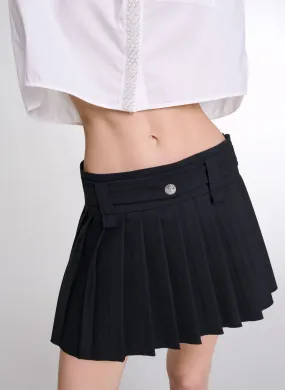 MAJE Falda corta plisada en negro